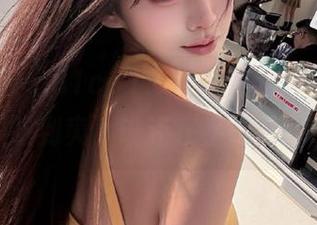 “51cg1.com”：下载一次，瓜吃到爽，谁还在乎剩下呢？