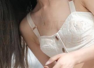 51cg吃瓜苹果版：黑料fun如此丰富，感觉我都快开上小豪车了！