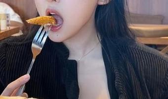 观看小瓜时，51黑料网让我为人生感到惆怅。