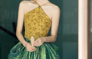 为什么“52cg.fun”在iOS上越刷越想卸载，真的有必要蹲这么多无聊消息吗？
