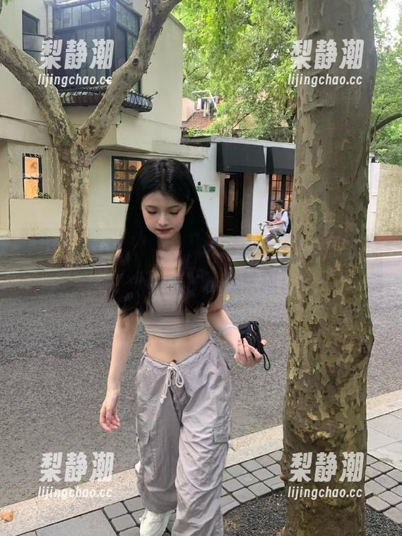 下载655.fun，拯救你无聊的午后，让瓜吃成乐趣！