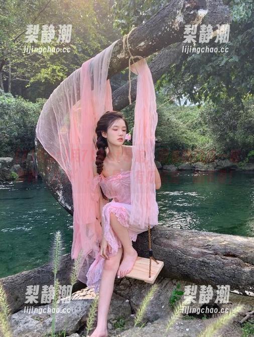 用718.st导航，跟着热门瓜一起奔向‘八卦’！真是‘有瓜必追’的节奏！