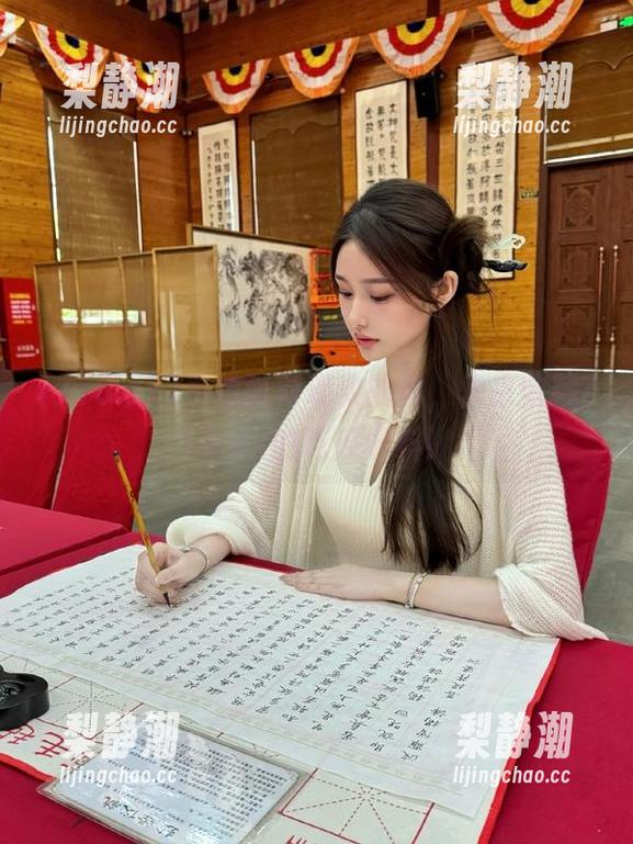 不想面对现实的你，快来收藏718.sx的吃瓜爆料！
