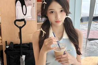 每天在718娱乐的线路上漫游，看到那些迷雾中的瓜…