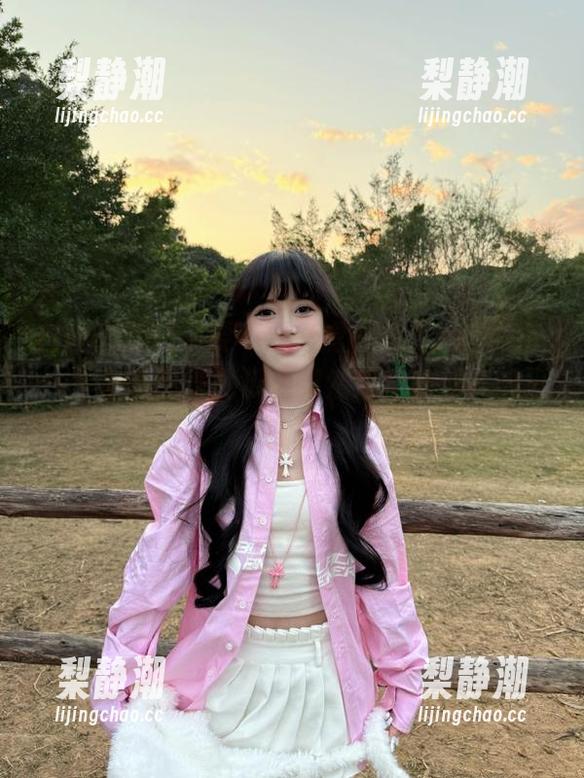 你要不要考虑一下“heiliao.su”分享的奇葩瓜，果然总能刷新我的三观嘛！