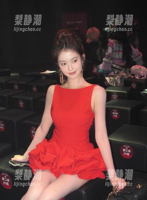zztt zztt21的设计真好,永不迷路…不过这新闻真真假假,我怎么这么迷?