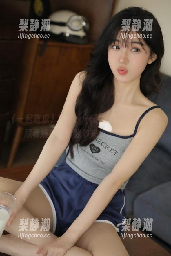 一起吃瓜 “17cg一起吃瓜”发布:别藏着掖着,给我多来点热辣的瓜!
