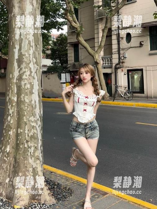 五一吃瓜 夏日炎炎,偷偷翻看五一吃瓜免费版网址,啊,情感居然有点儿辣哦