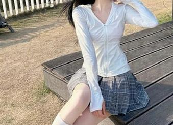 冲哥黑料精选发布：每日精选黑料不断，绝对不能错过的震撼时刻！