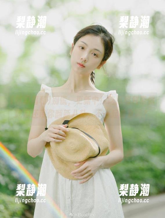 别慌，更新中！吃瓜福利带你吃瓜还带你翻新八卦，不一起看看吗？
