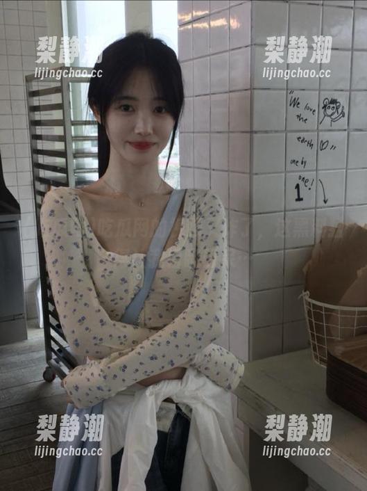 吃瓜网 吃瓜网的视频又炸了,这黑料猛得让我目瞪口呆…