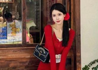 吃瓜网的小伙伴们，今天的网页黑料你看了吗？精彩得让人窒息！
