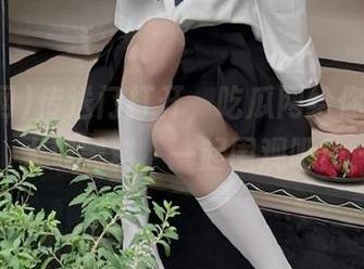 传送门打开，吃瓜网给你送来一大波黑料，一起围观吧！
