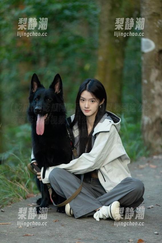吃瓜网 吃瓜网官网居然可以找到这么多奇奇怪怪的视频,果然世界这么大,看看更健康!