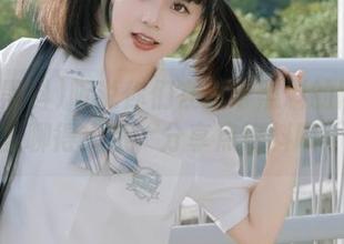 听说你们在扒哥黑料的网贴吧里聊得火热，分享点好料呗！