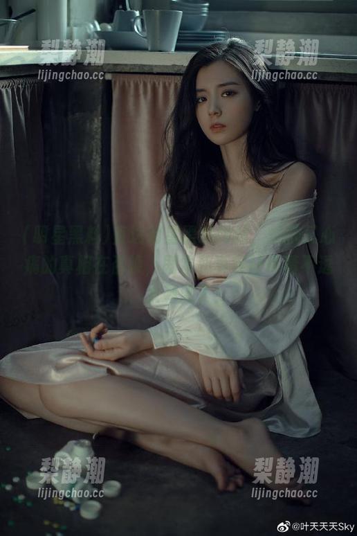 直达明星黑料网站，烧脑又心痛的真相在召唤，剧本和真实让你猜不透，太刺激了！
