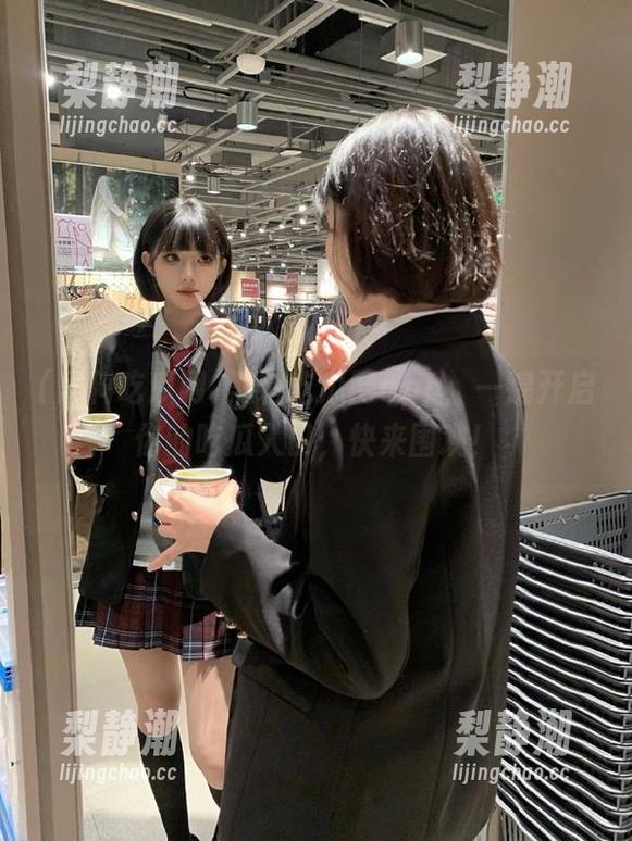 黑料吃瓜网app：一键开启你的吃瓜入口，快来围观！