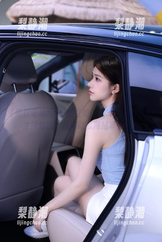 网红如何翻车？免费吃瓜才能知晓，黑料吃瓜网站真会玩～