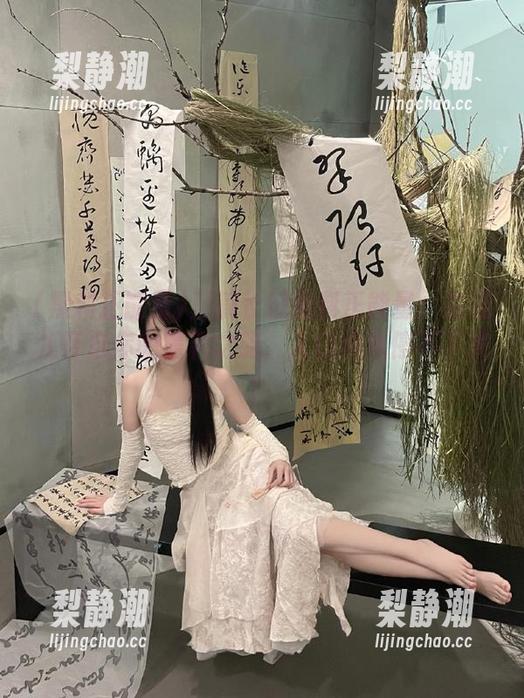 万篇长征黑料正能量：在这儿开启你的黑料之旅，入口根本停不下来！