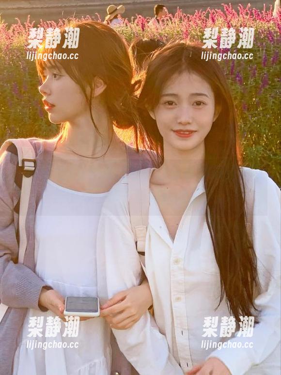 下载黑料社，让分享的乐趣像新鲜的瓜一样，随时都能品尝！