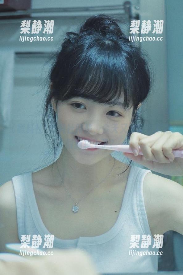 黑料社 黑料社网站,今天又被哪个瓜砸到脑袋上了?