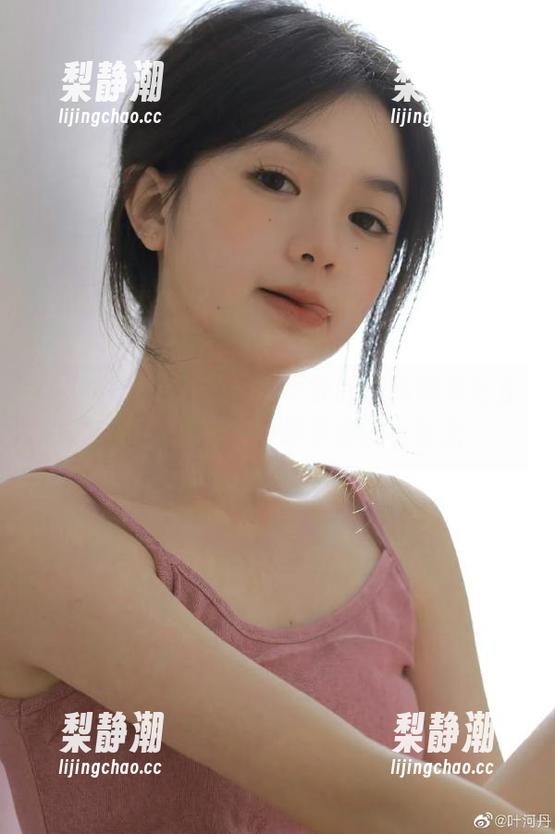 波澜不惊的最新黑料社正能量，背后竟藏着一堆奇怪的小秘密……