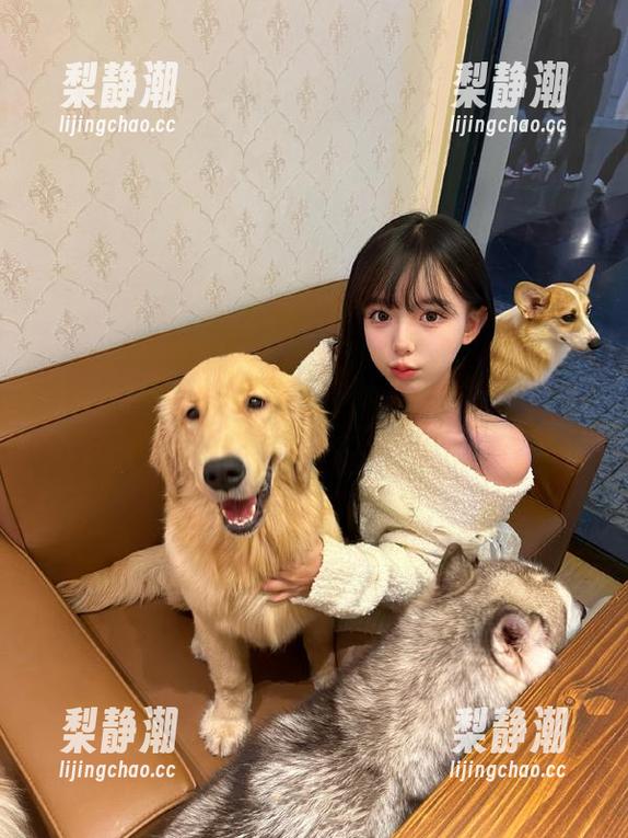 17黑料网更新极速来袭，今日黑料要翻天了！